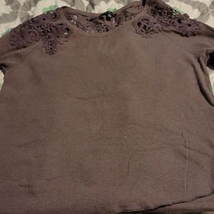 American Eagle Purple long-sleeved thermal shirt with Floral lace Medium